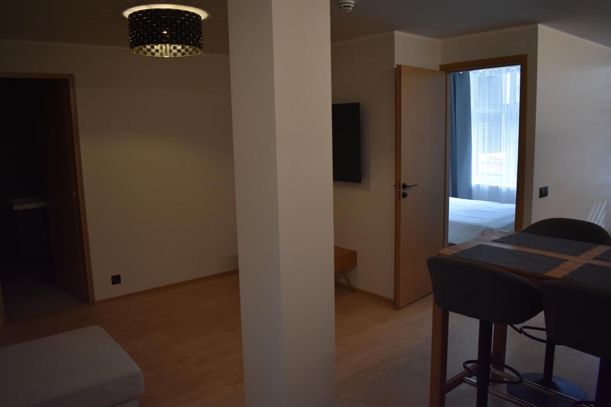 Suur-Posti Apartments Pärnu Habitación foto