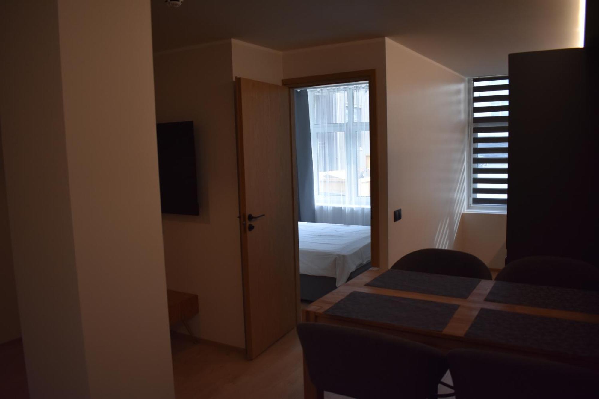 Suur-Posti Apartments Pärnu Habitación foto